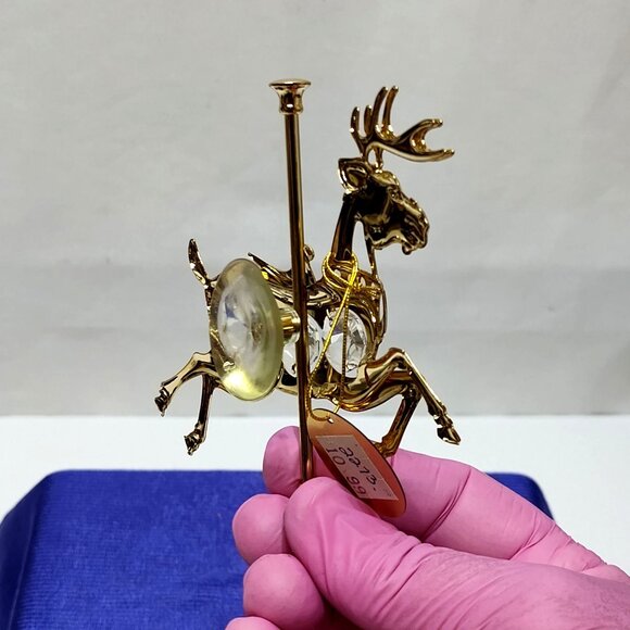 Crystal Delight 24K GP Reindeer Suncatcher Austrian Crystals Window Display 1997 - Picture 4 of 10